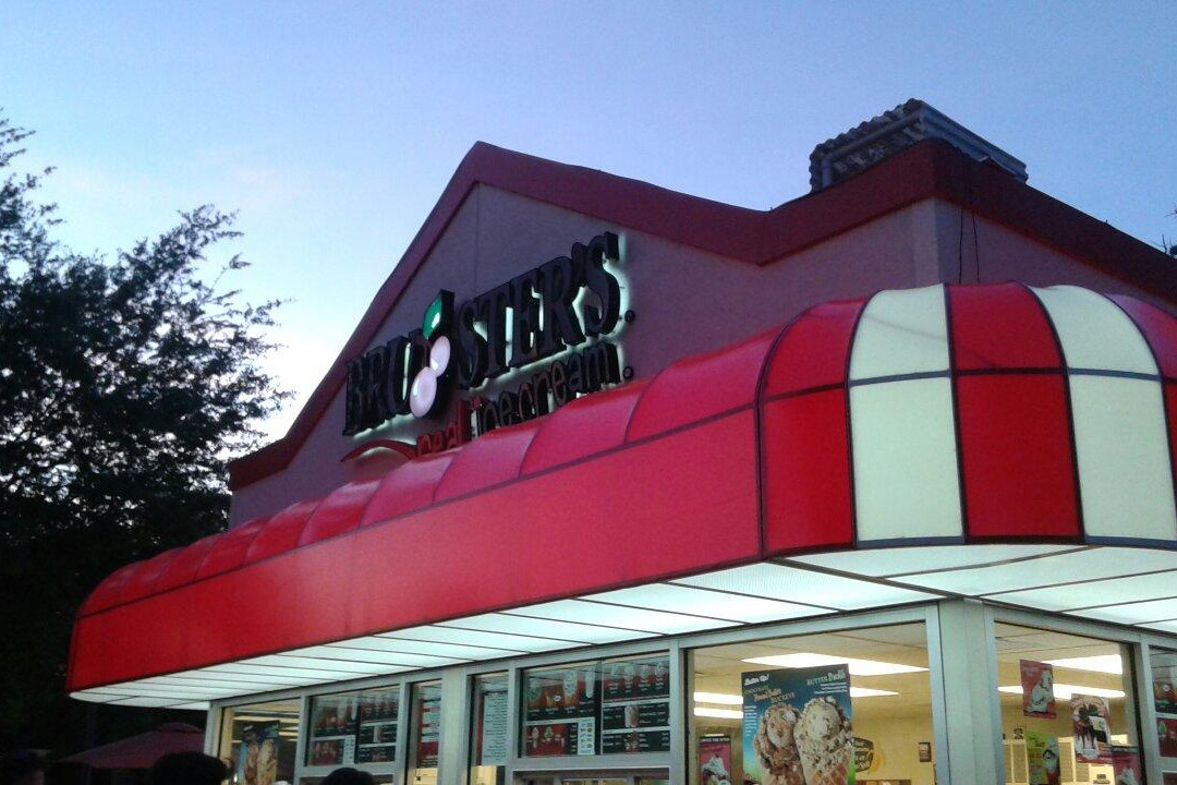 Bruster's Real Ice Cream