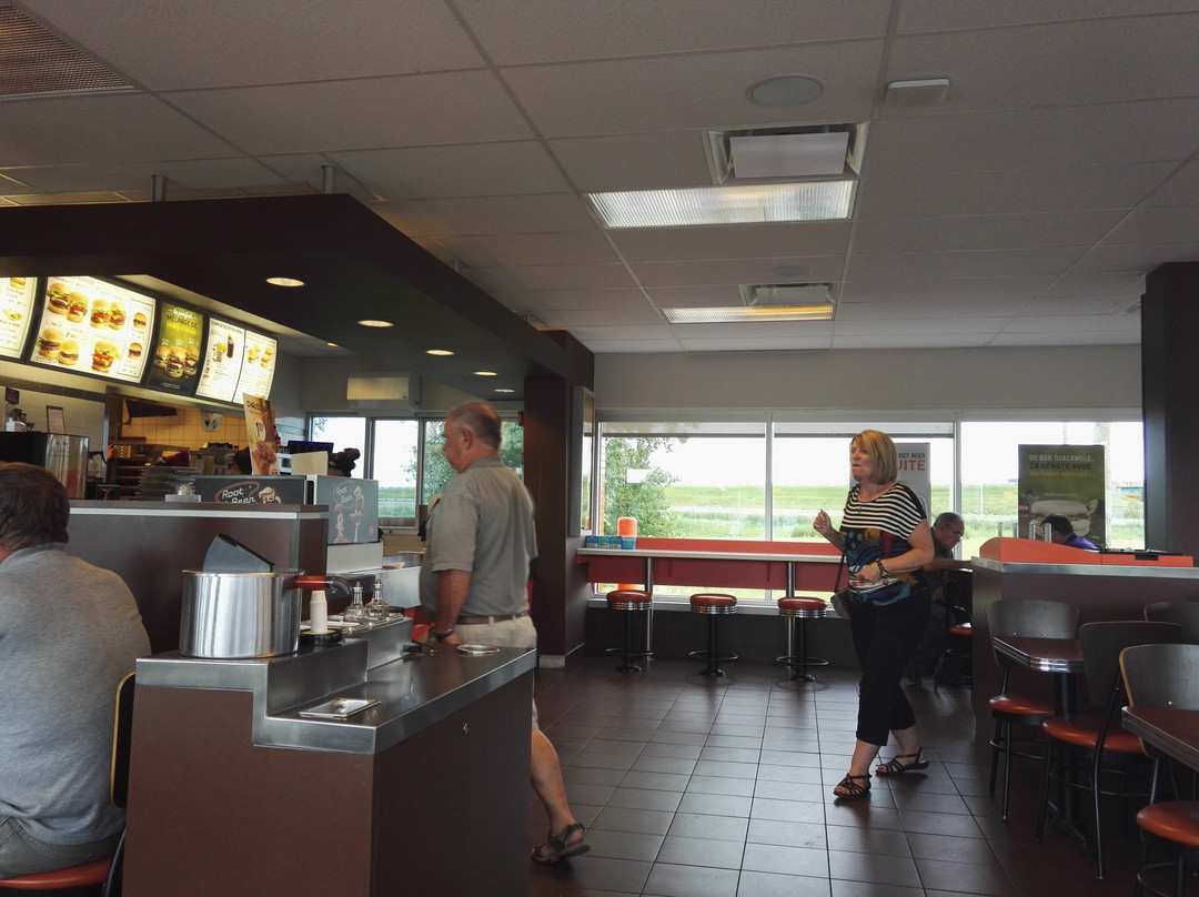 Saint-Cuthbert餐馆和美食-A&W