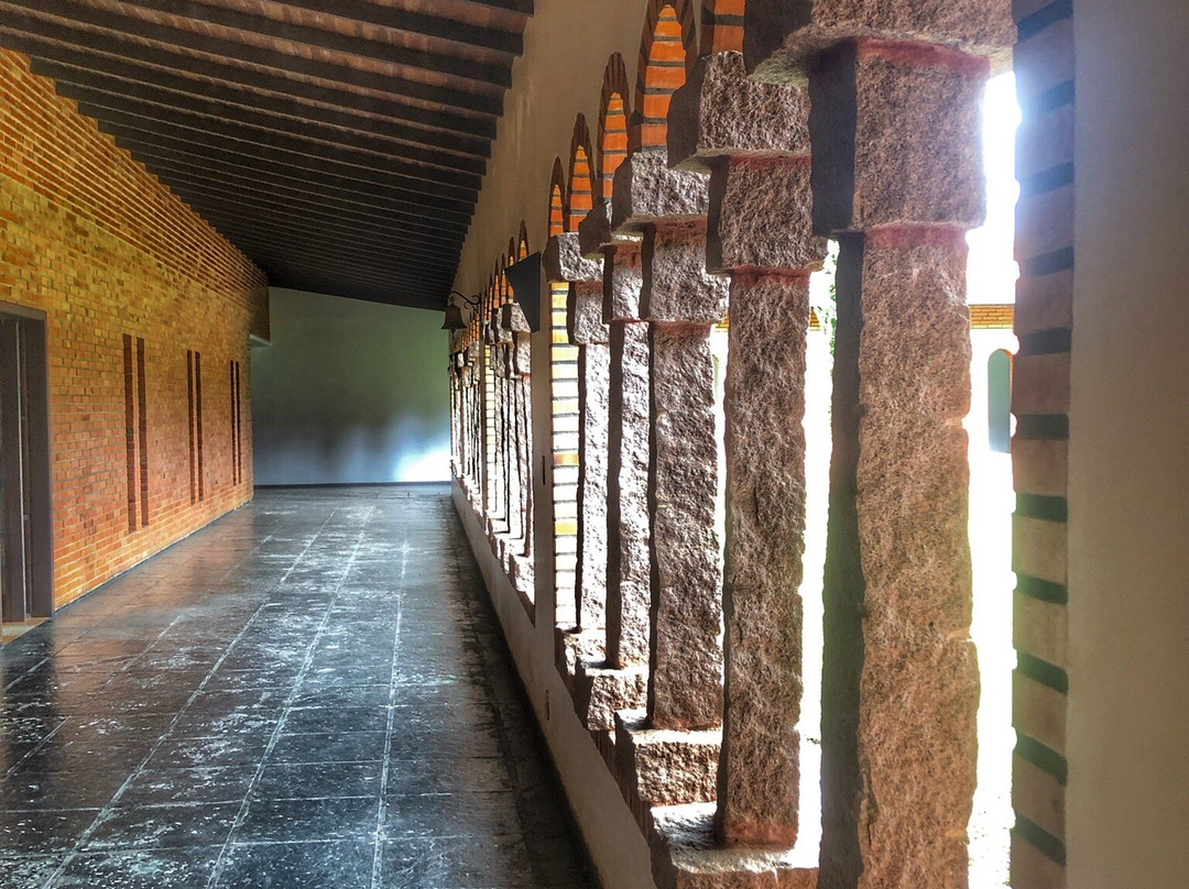 Abbey of the Resurrection - Benedictine Monastery-Ponta Grossa必去景点