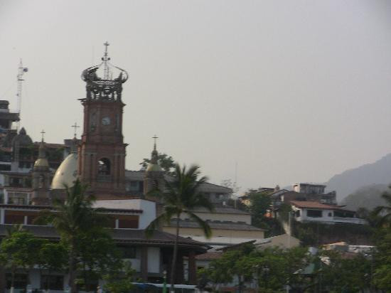 Parroquia de Nuestra Señora de Guadalupe-瓦拉塔港必去景点