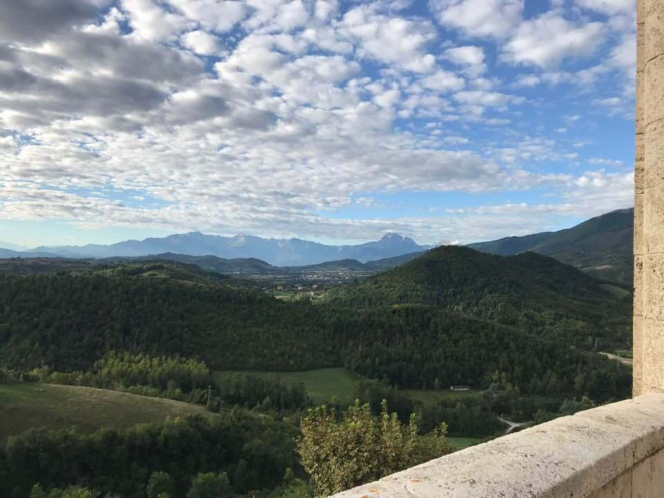 Touring Abruzzo景点图片