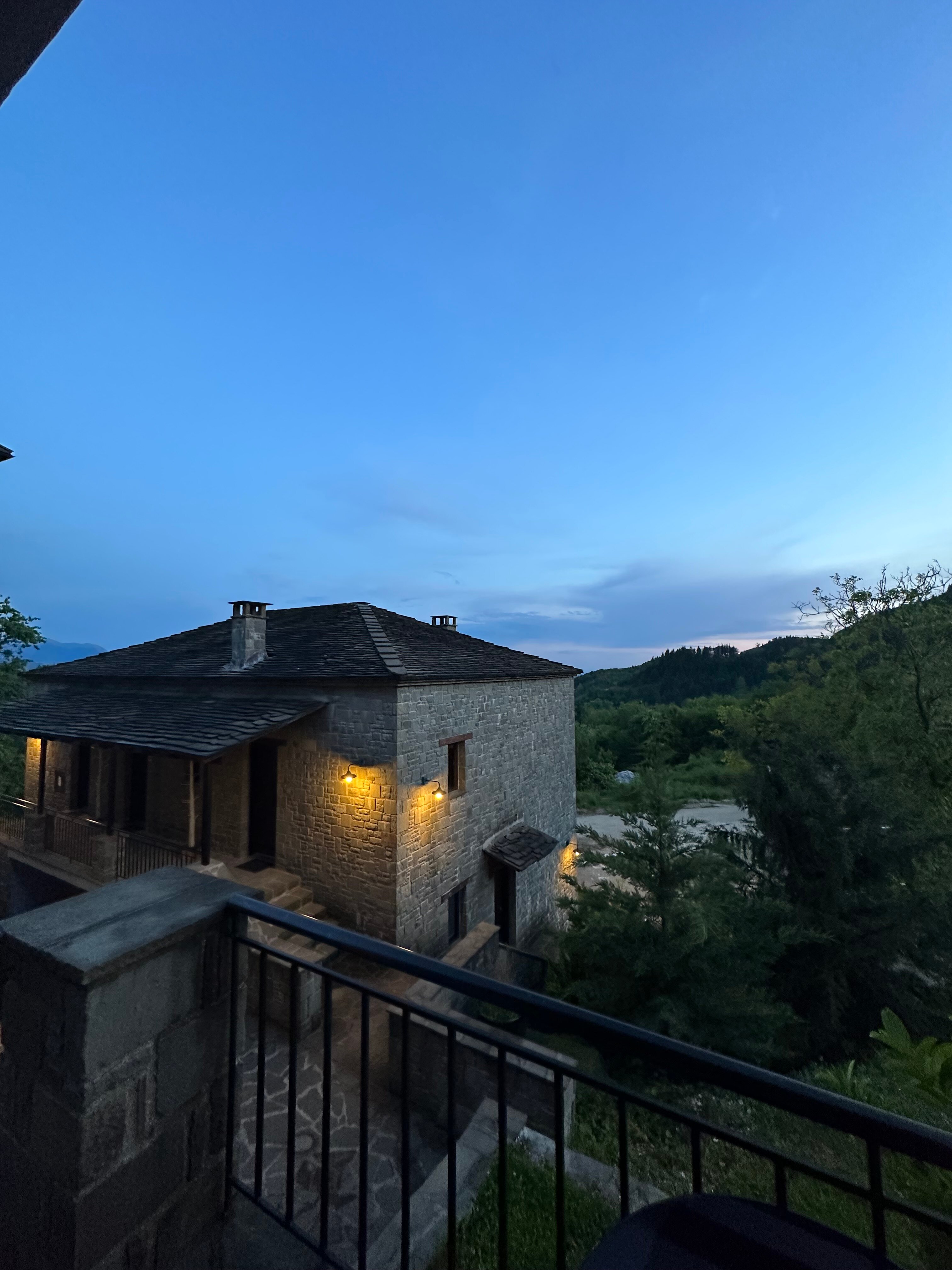 Rouista Tzoumerka Resort-酒店景观