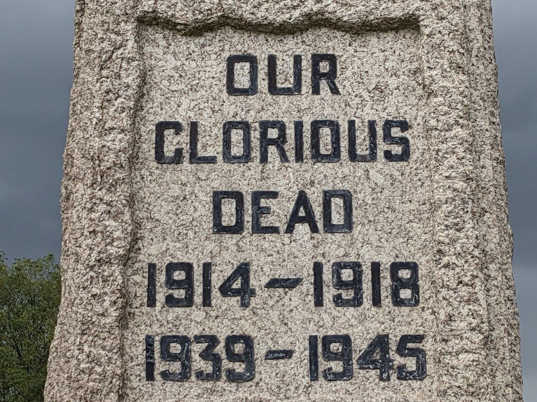 Hoyland War Memorial-Hoyland必去景点