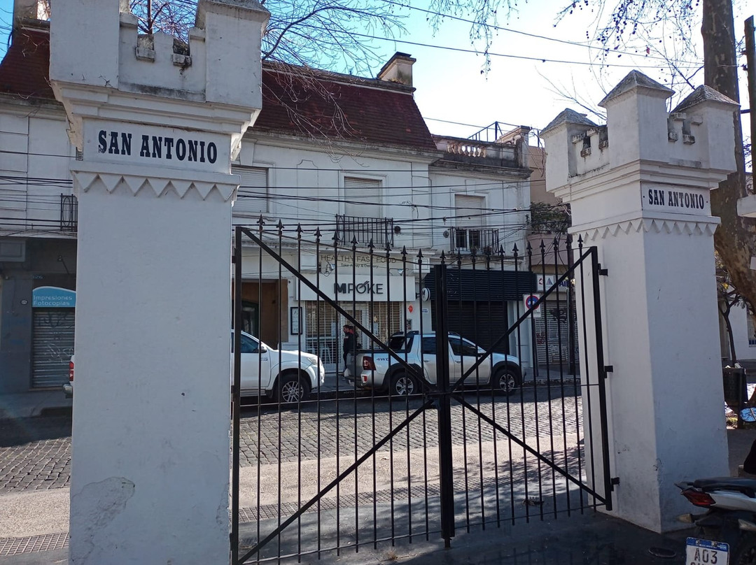 Plaza Combatientes de Malvinas-Vicente Lopez必去景点