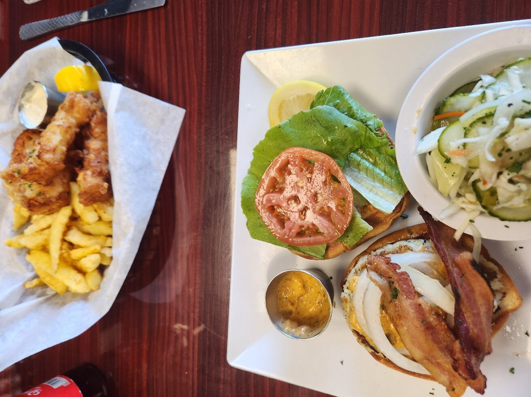 Luc’s Seafood and Grill