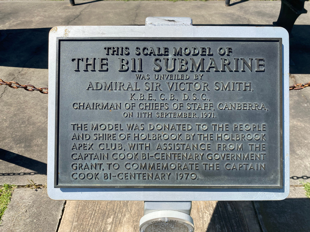 Commander Holbrook Memorial Park景点图片