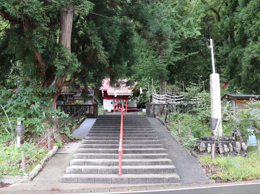 Gozanoishi Shrine-仙北市必去景点