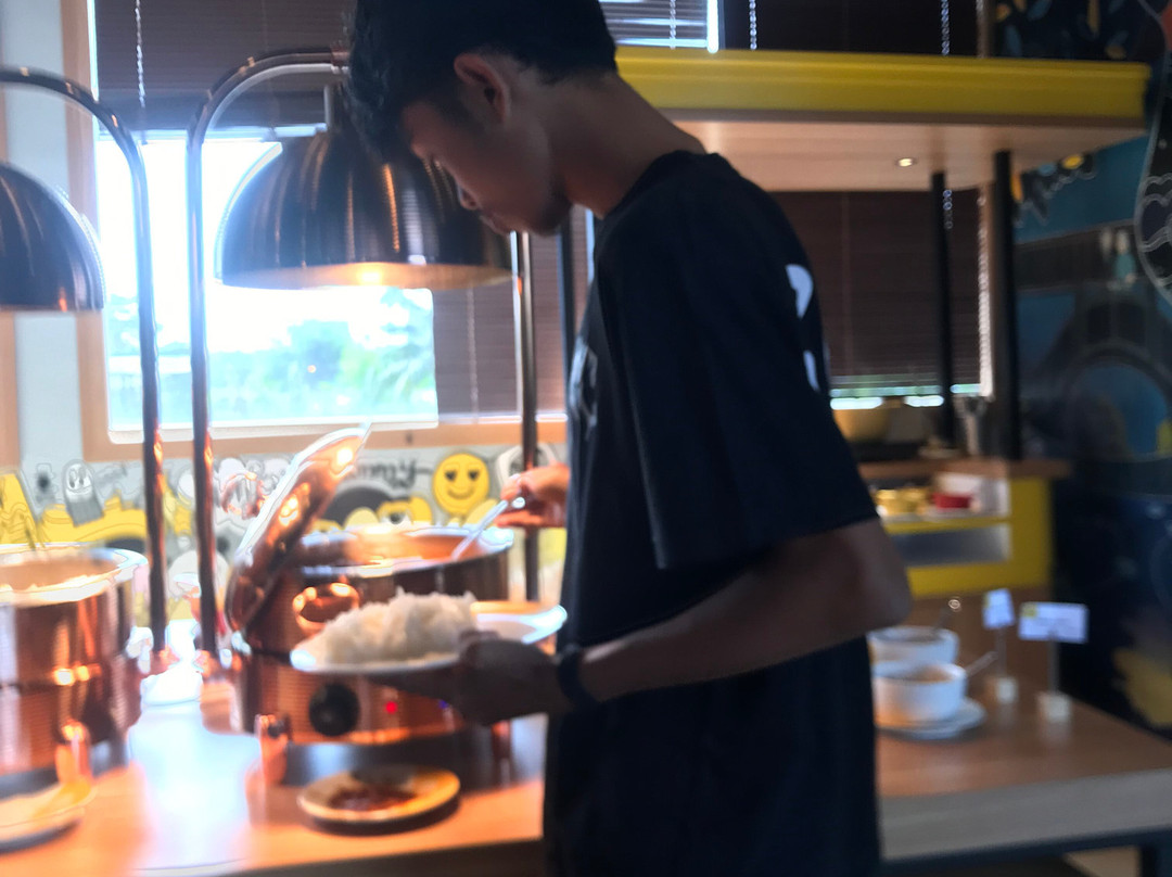巴淡岛港湾耶洛酒店