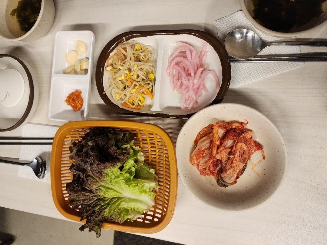 Tongnamujib Chicken Grill