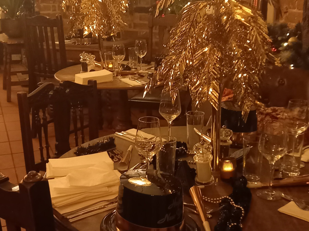 The Woolpack Inn Bar景点图片