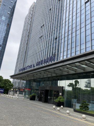 苏州吴江敏华希尔顿逸林酒店-浴室