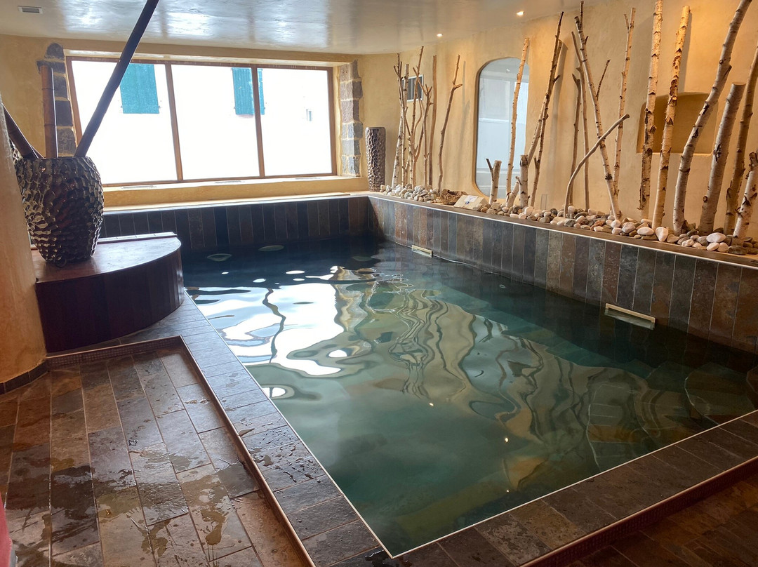 Auberge Mendi Alde Hotel主图