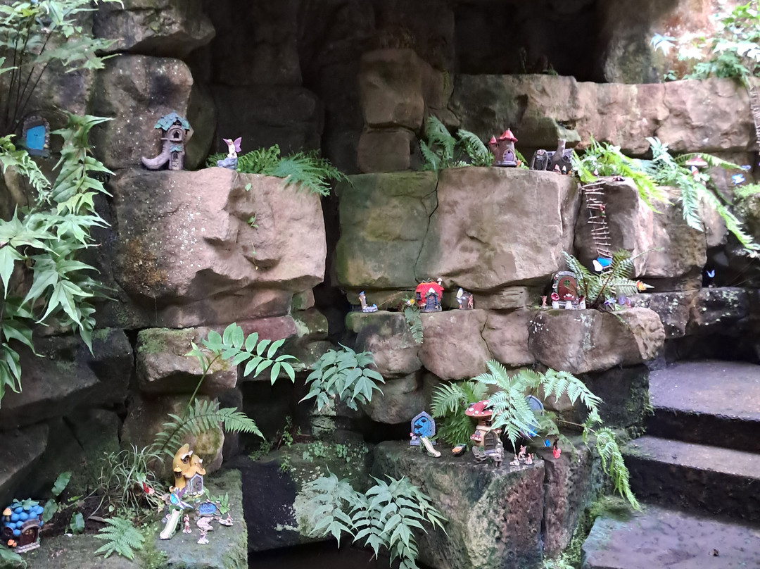 Dewstow Gardens and Grottoes景点图片