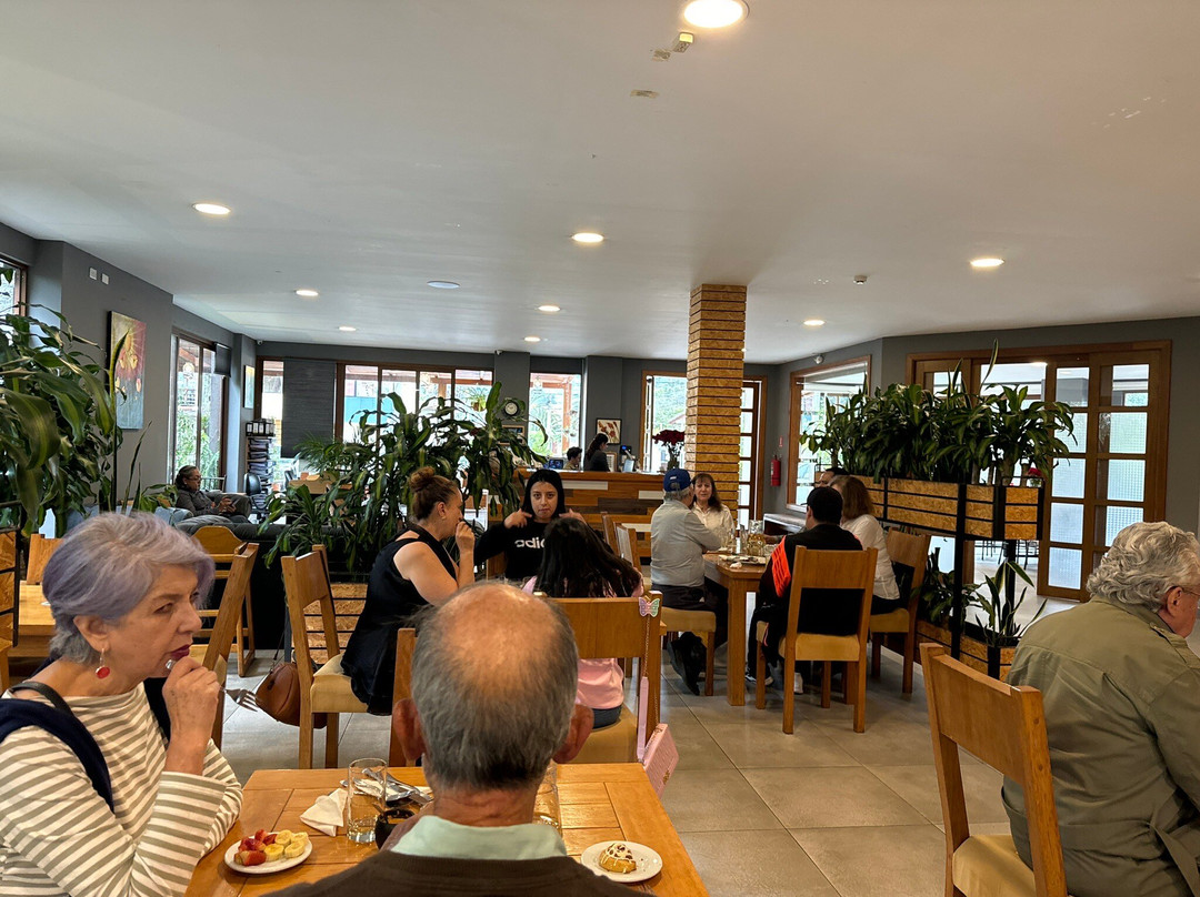 Ilalo Garden Hotel & Restaurant主图