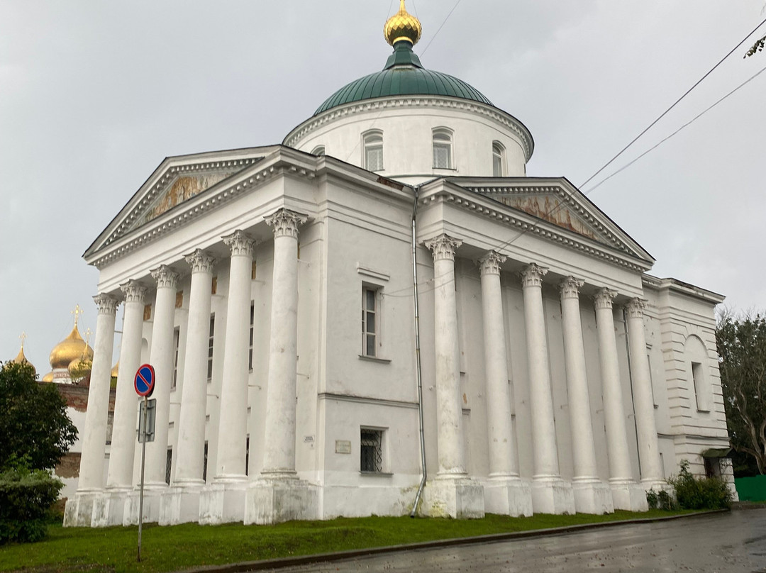 Ilyinsko-Tikhonovsky Church景点图片