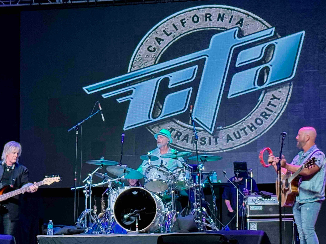 Arcada Theatre-圣查尔斯必去景点