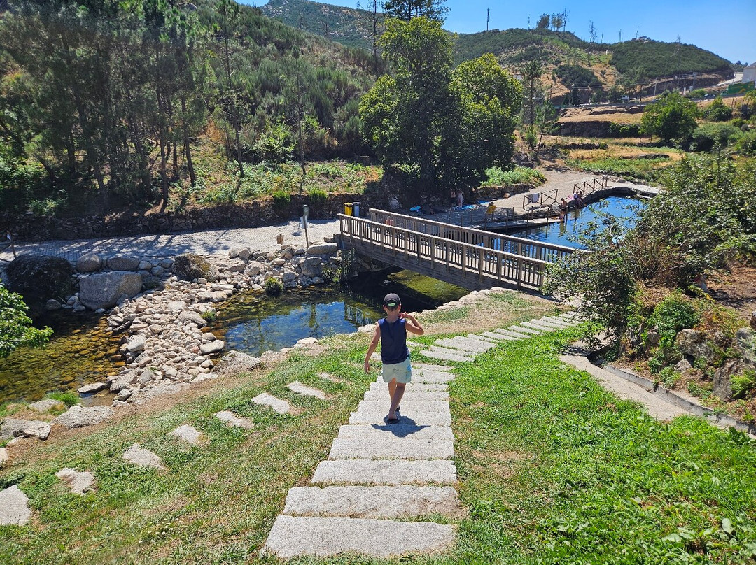 Praia fluvial de Sabugueiro-萨布盖罗必去景点