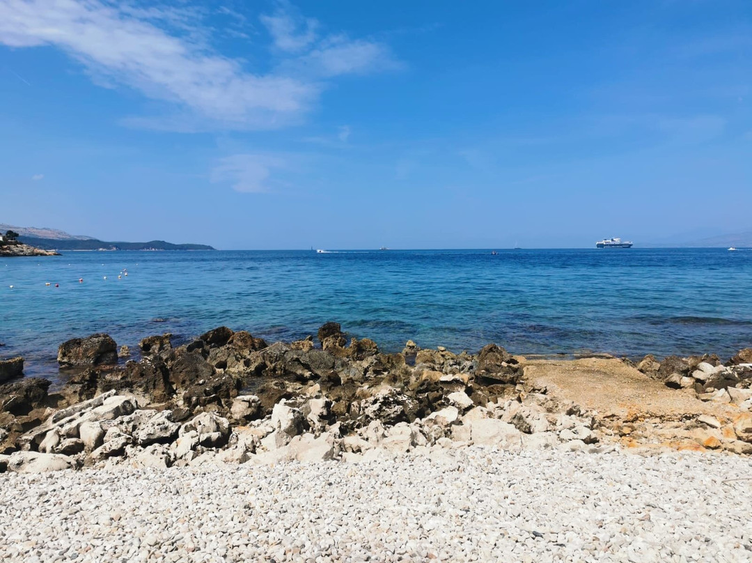 Barbarossa Beach Bar-Ksamil必去景点