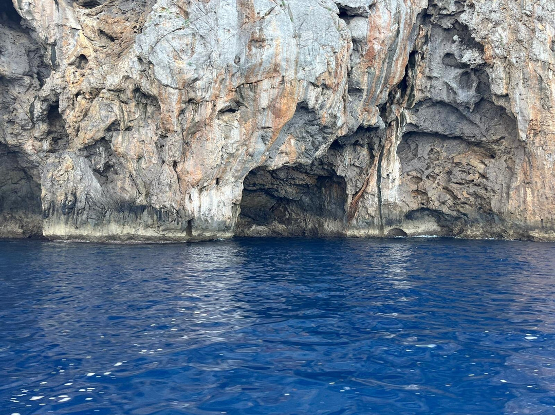 Rock and Water Mallorca-柳奇马约尔必去景点