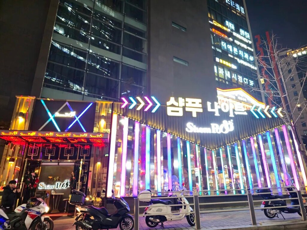 Breastfeeding Shampoo Night-首尔必去景点