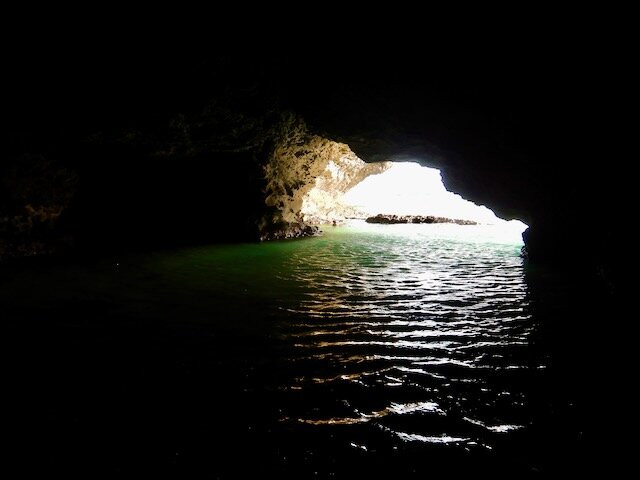 Ishigaki-jima Blue Cave景点图片