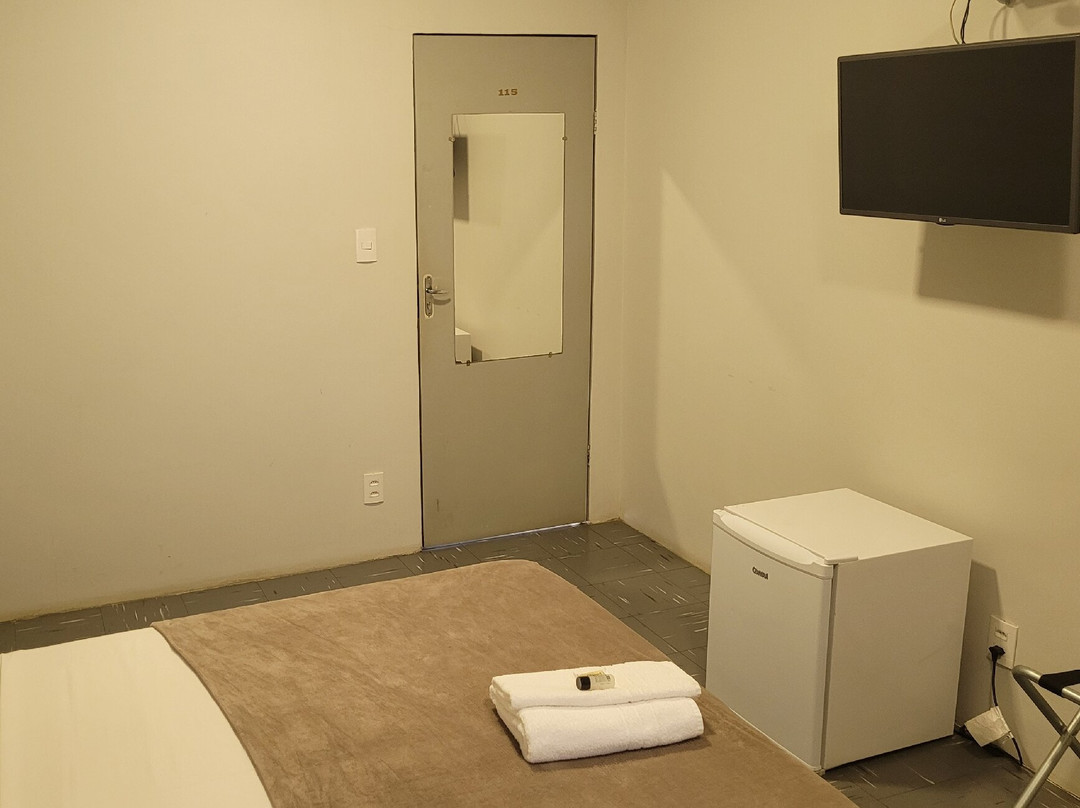 Grande Avenida Hotel主图