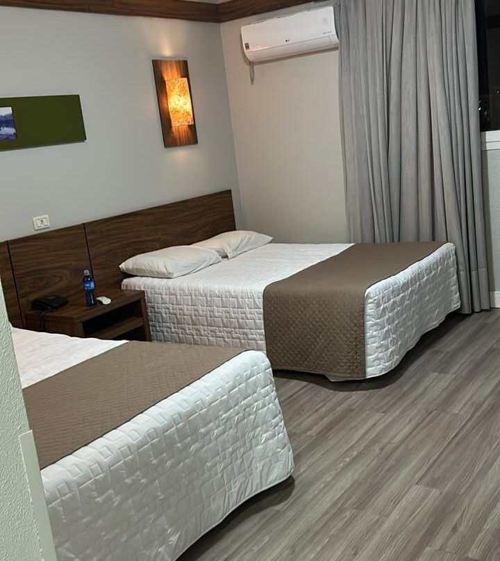 Le Canard Lages主图