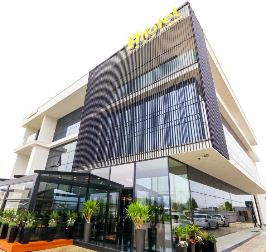 Kruje酒店住宿-N Hotel By Noshi