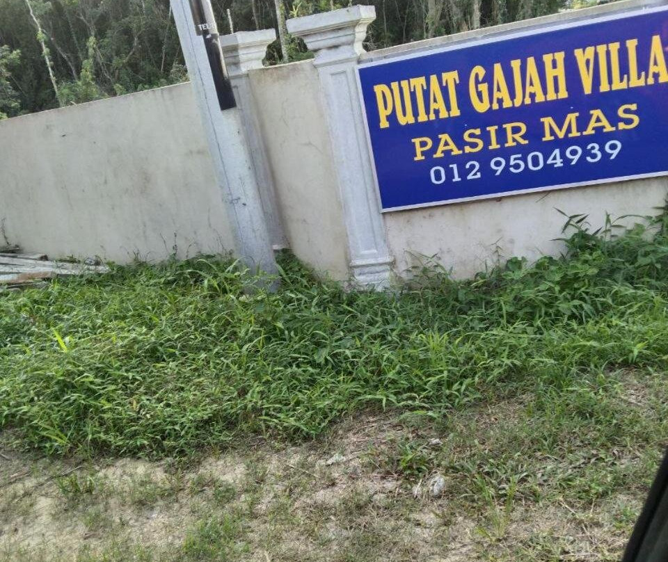 Putat Gajah Villa Pasir Mas
