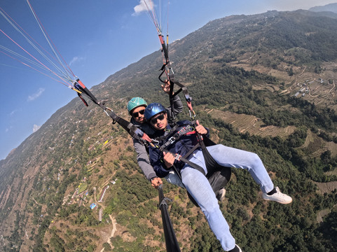 Blue Sky Paragliding-博卡拉必去景点