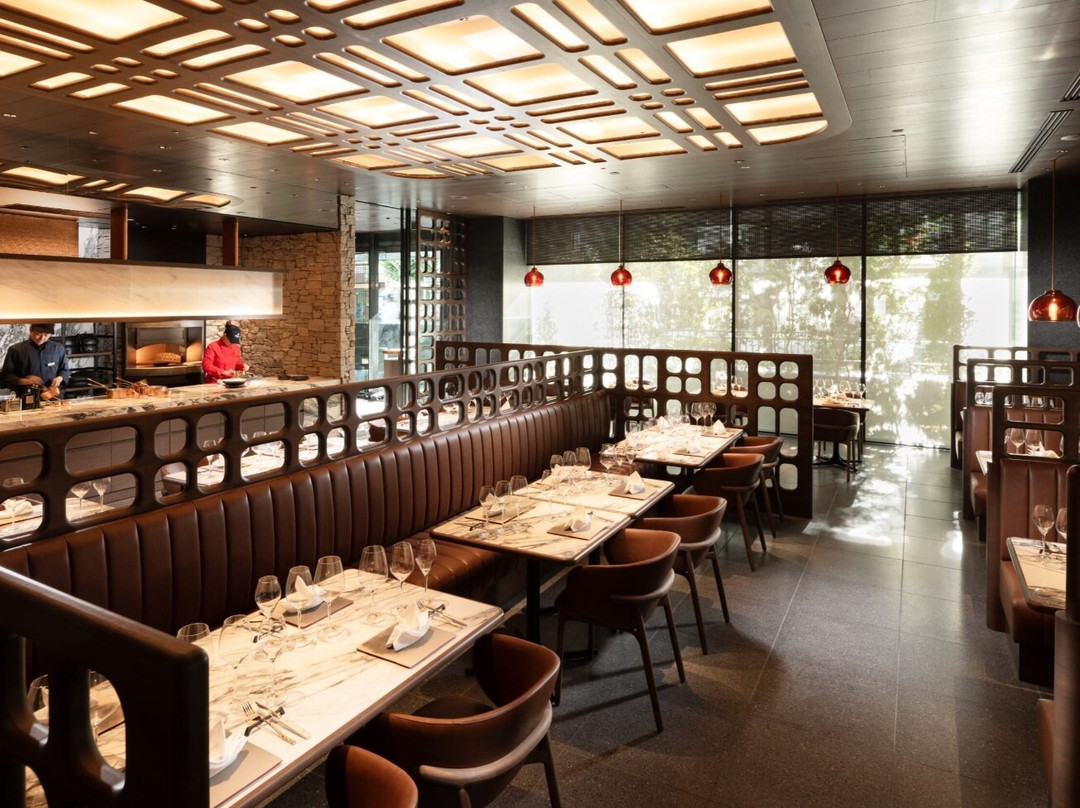 Restaurant Seven Embers