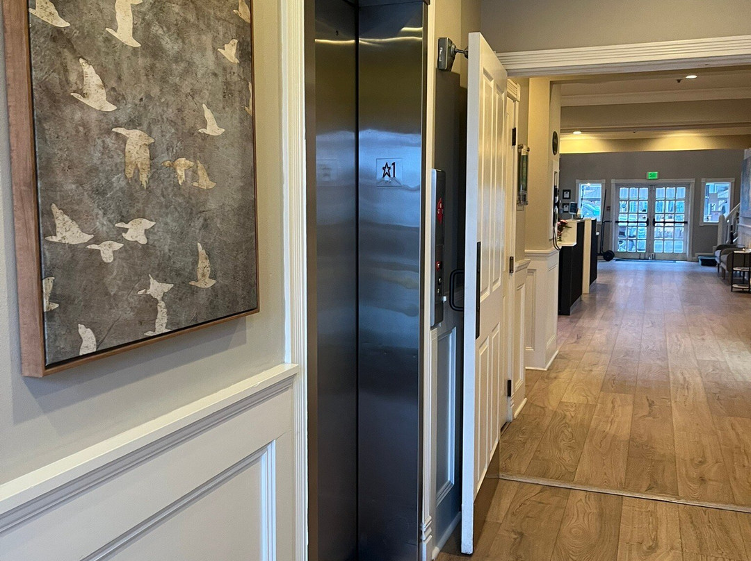 Majestic Inn And Spa主图