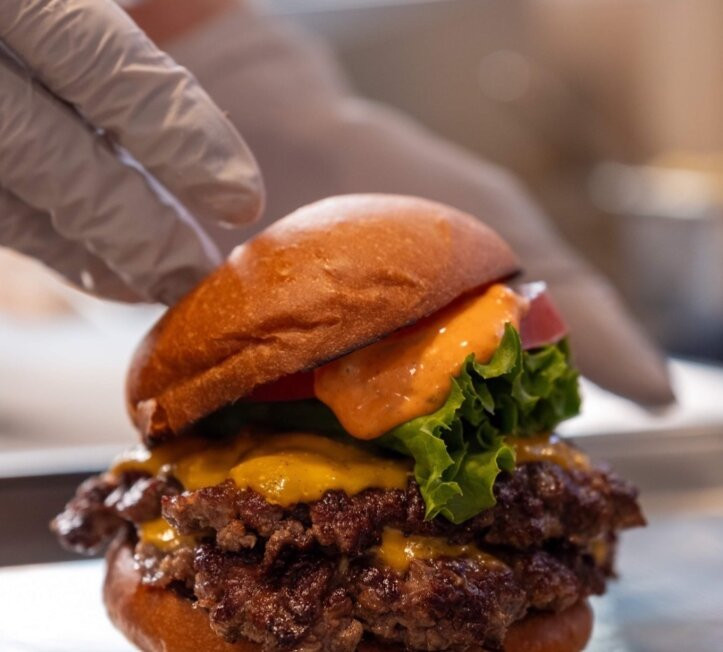 ヘンリーズバーガー 代官山