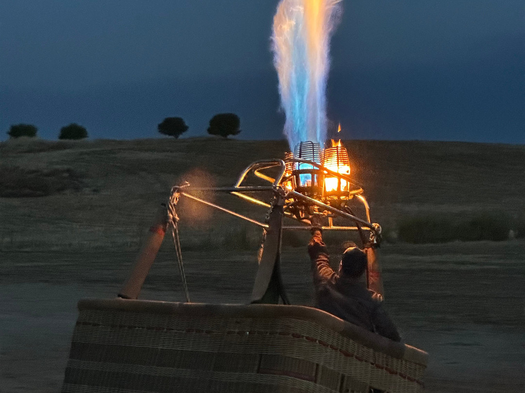Vuelos en Globo CIRROS-塞哥维亚必去景点