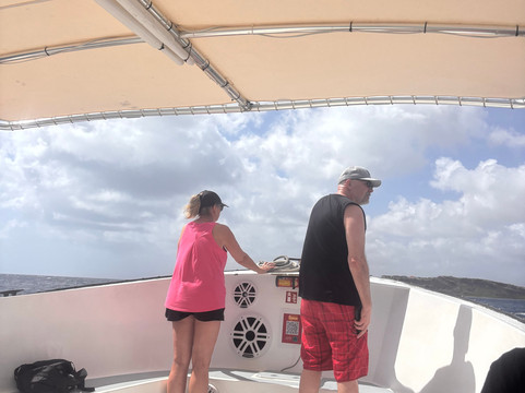 Red Snapper Boat Trips-威廉斯塔德必去景点