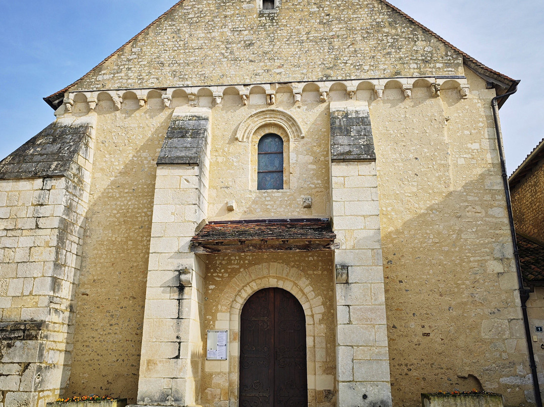 L'Eglise Saint-Gervais-et-Saint-Protais-Civaux必去景点