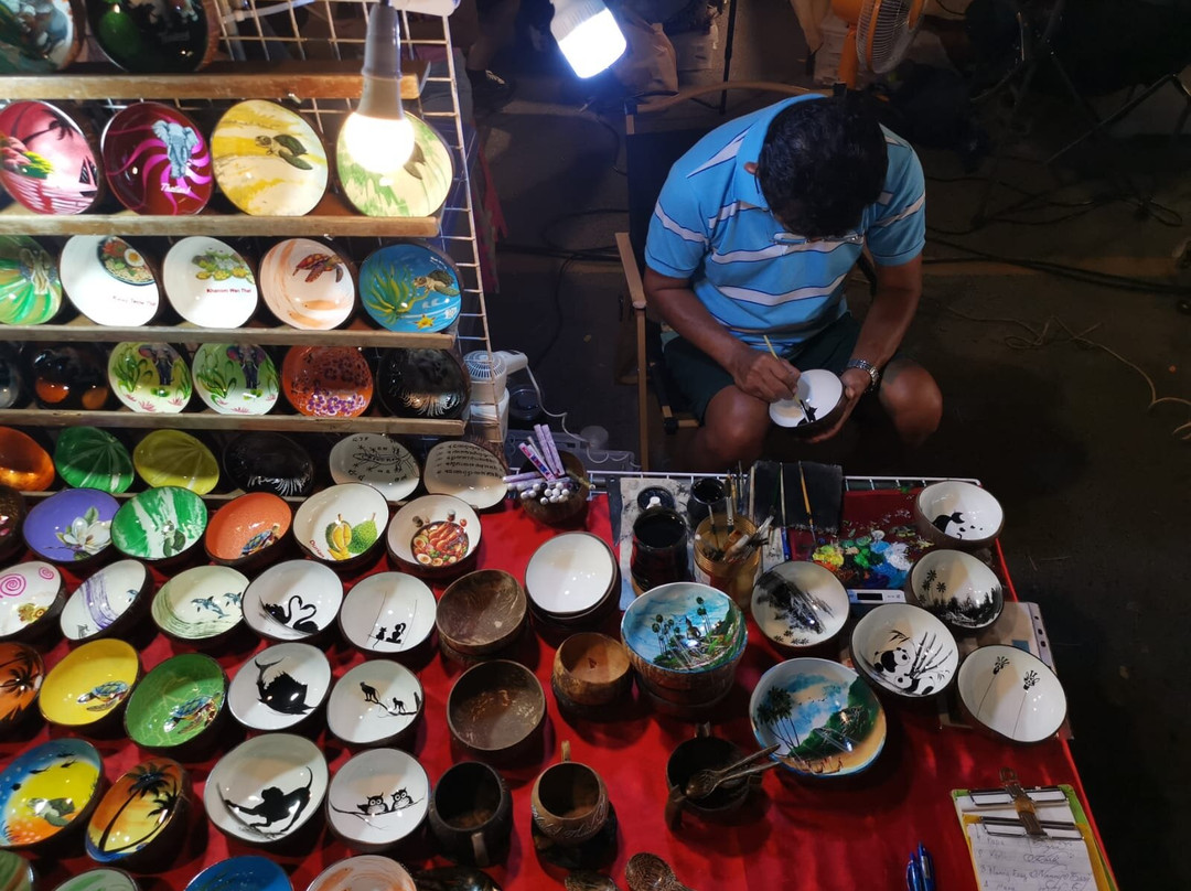 Boat Avenue Night Market-呈塔累必去景点