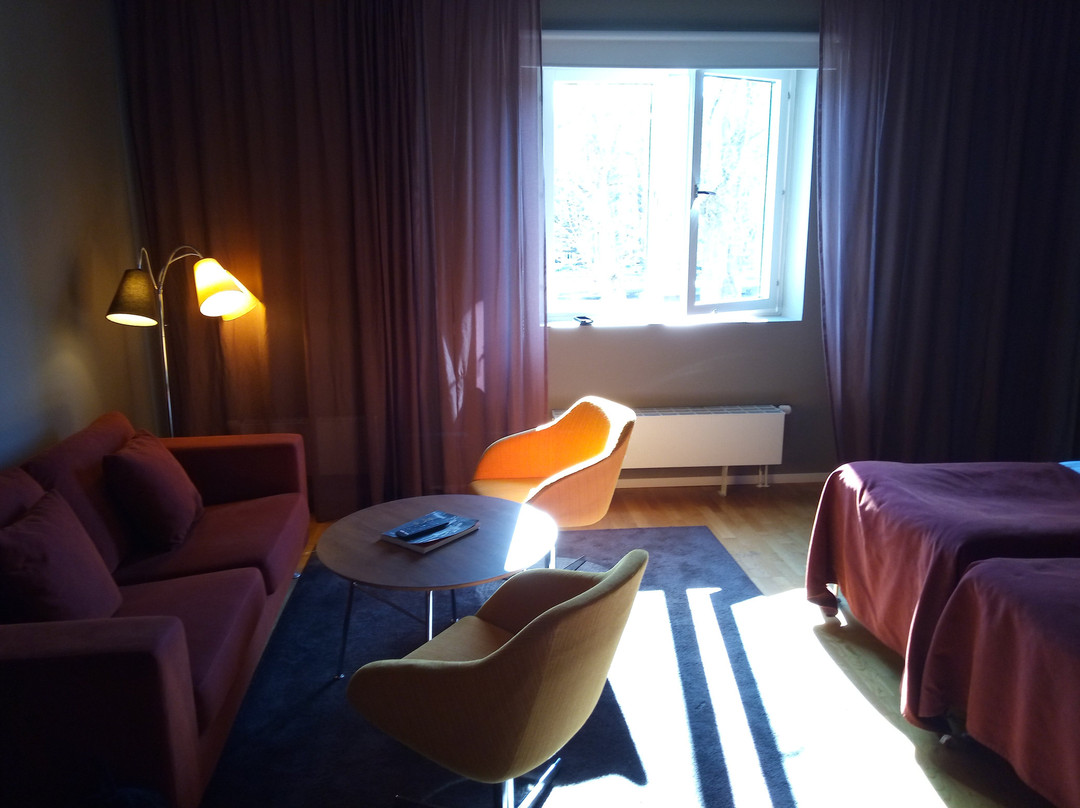 First Hotel River C主图