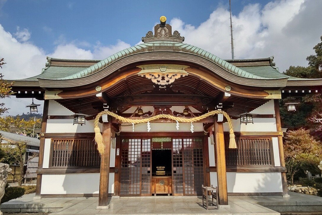 Inatsuhiko Shrine-美浓市必去景点
