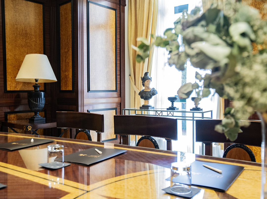 特瑞普梅里达美狄亚酒店主图