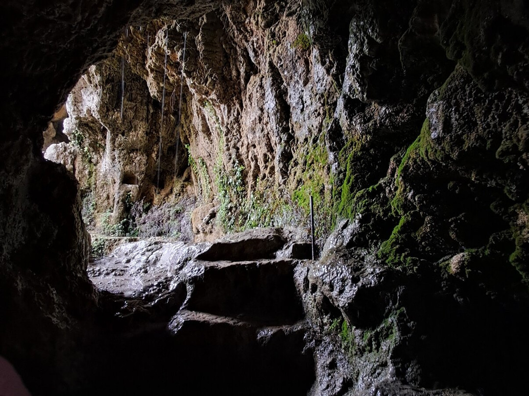 Grotte di Labante景点图片