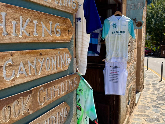 REYNES CYCLING Bike Rental-德亚必去景点