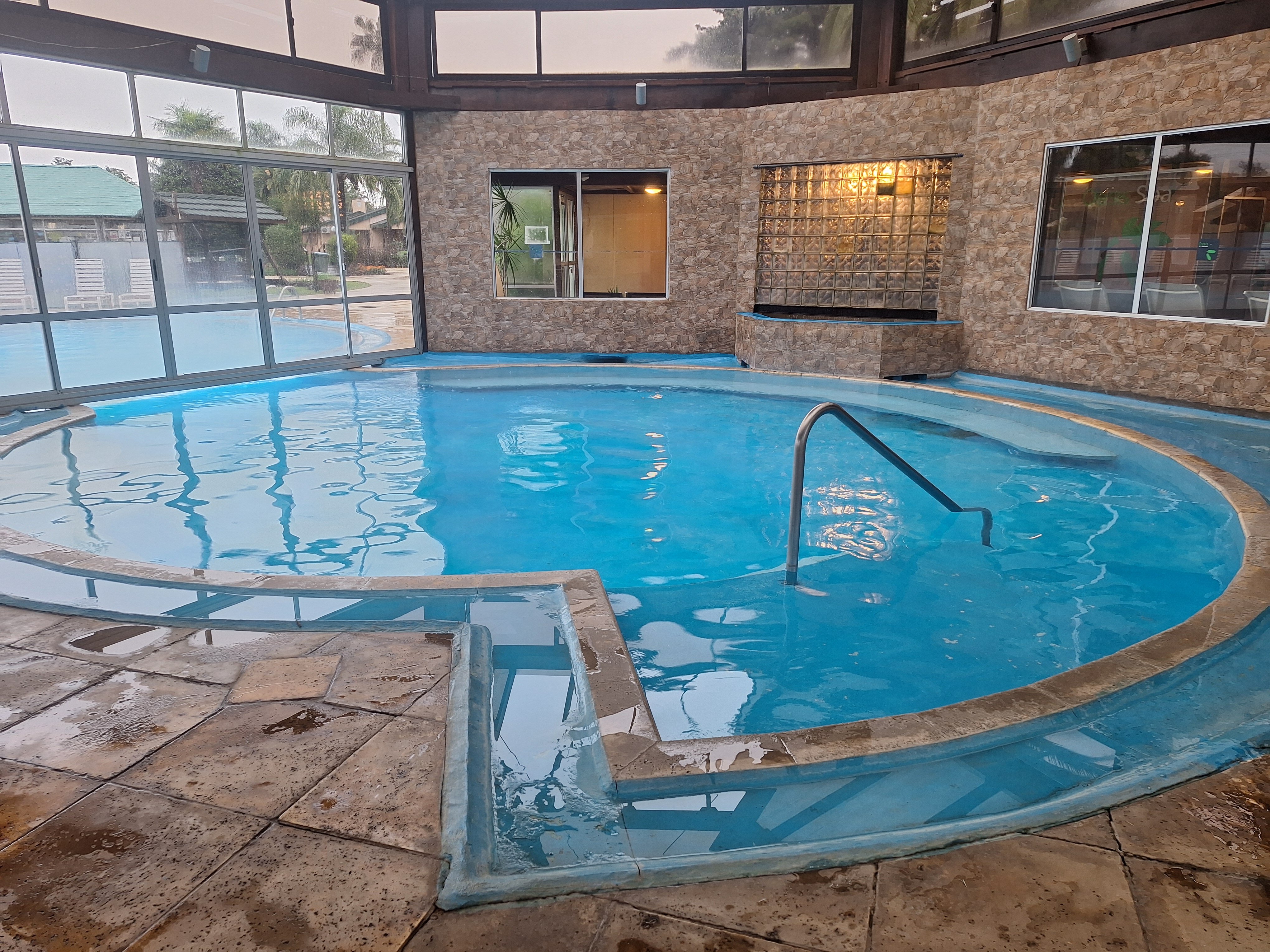 阿拉佩绿洲温泉酒店-泳池