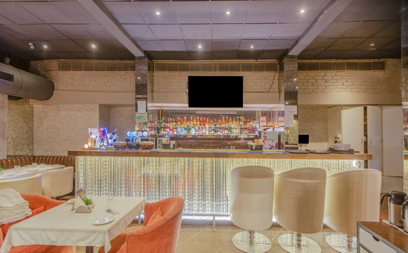 Airport Centre Point-餐饮