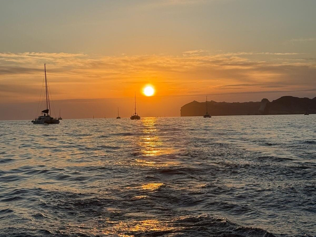 Mast Yachting-Tourlos必去景点