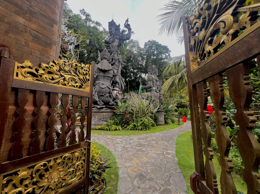 Pura Beji Amerta Gangga-Tegal Mengkeb必去景点