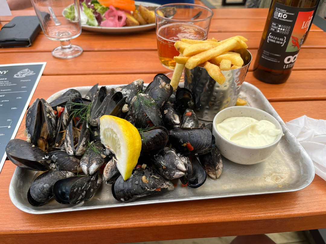 Hamnkrogen Lotsen & Fiskeboa Vrångö