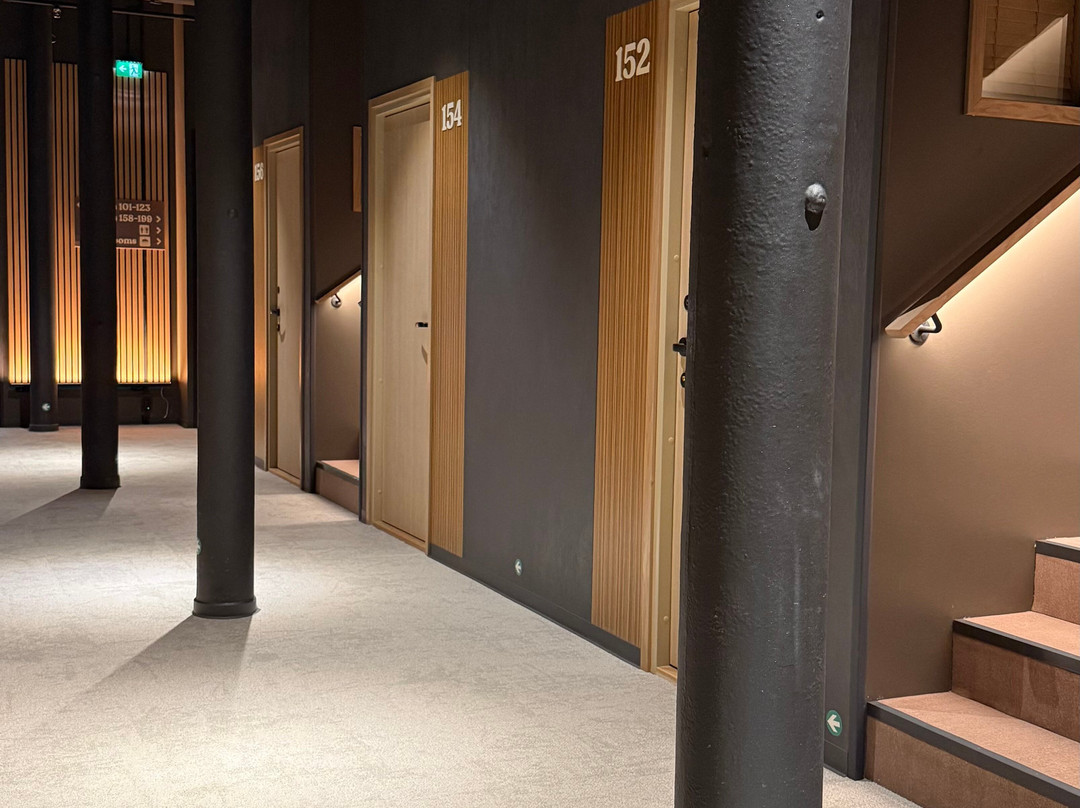 Uumen Hotels
