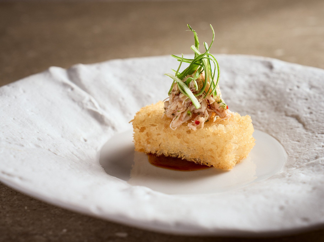 Aeonic Suites & Spa主图