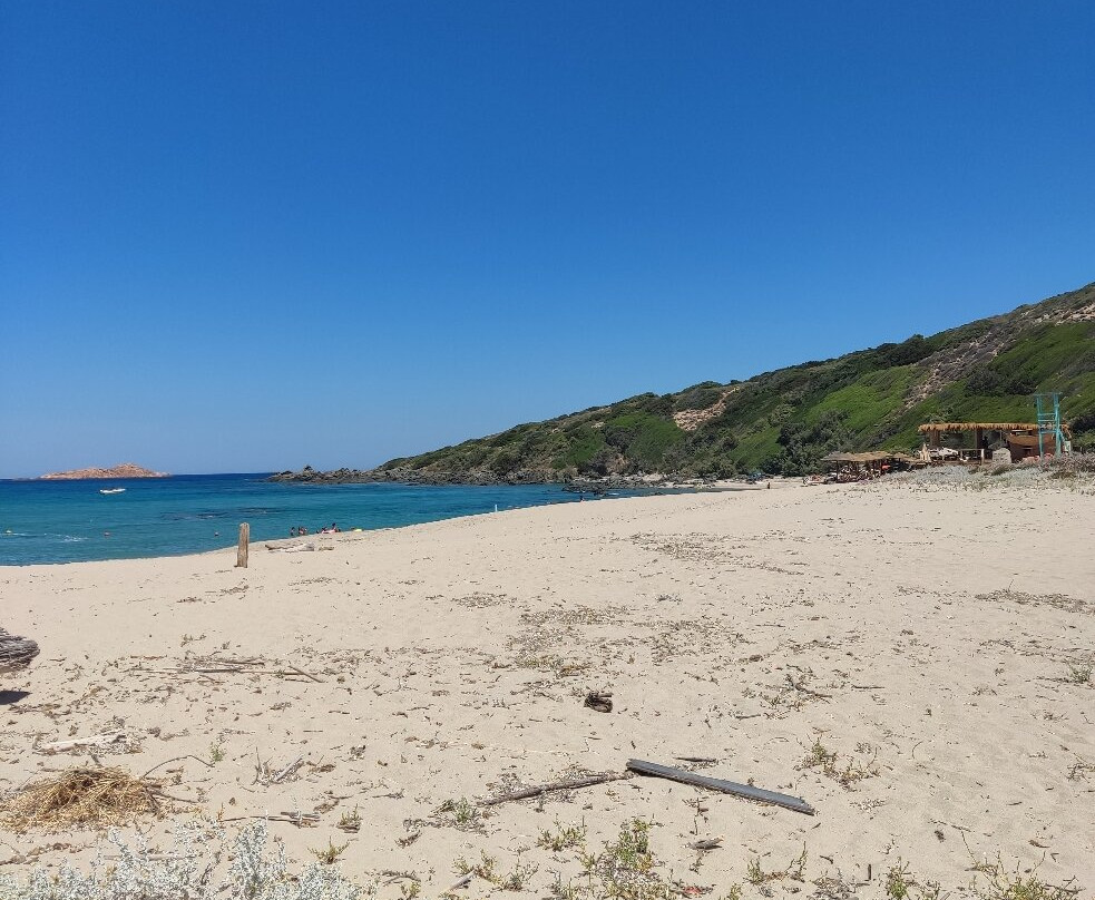 Spiaggia Li Feruli-Badesi必去景点